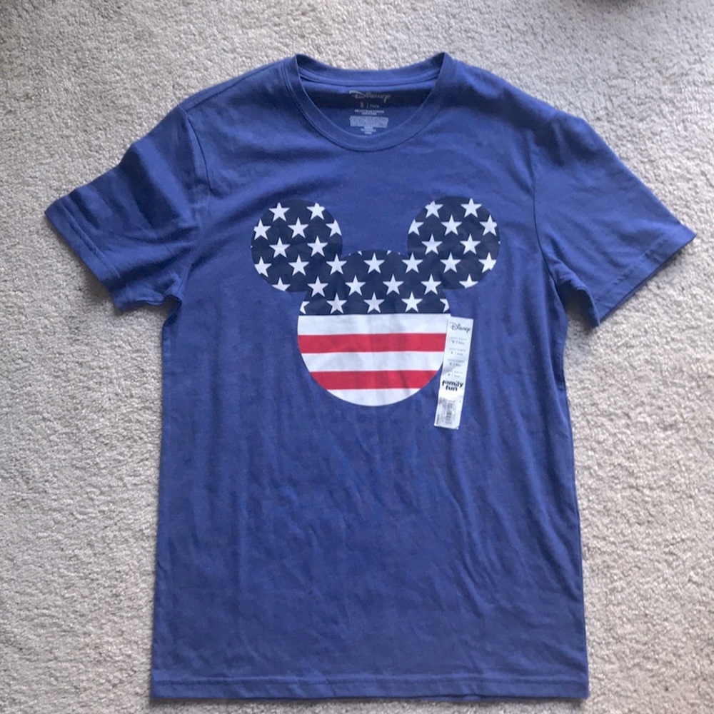 NWT Disney Patriotic Blue Tee, Men’s Small